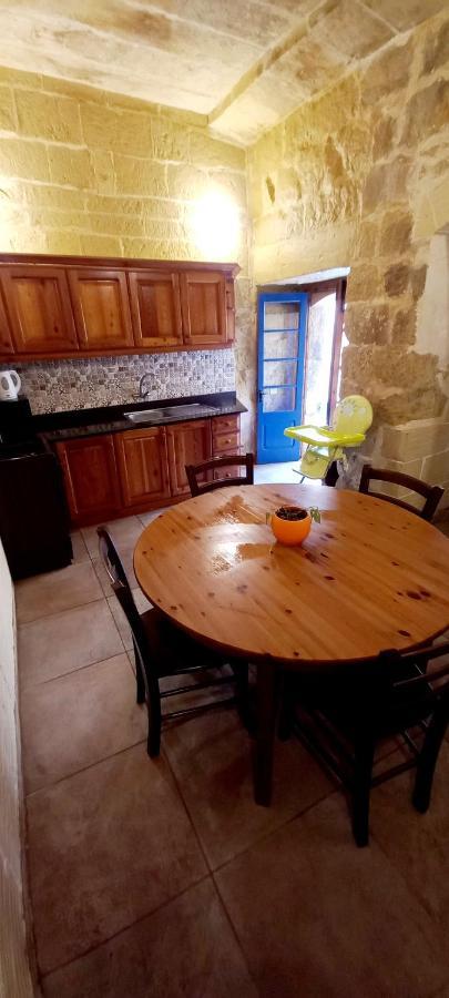 Ta Lucia Farmhouse With Private Pool And Bbq Villa Santa Lucija  Exterior photo